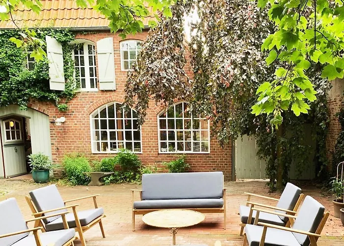 Alte Schmiede In Modernem Stil